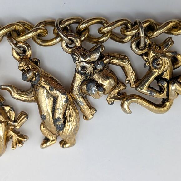 Vintage Walt Disney Productions Jungle Book Gold Tone 12-Charm Bracelet 7in - Picture 5 of 8